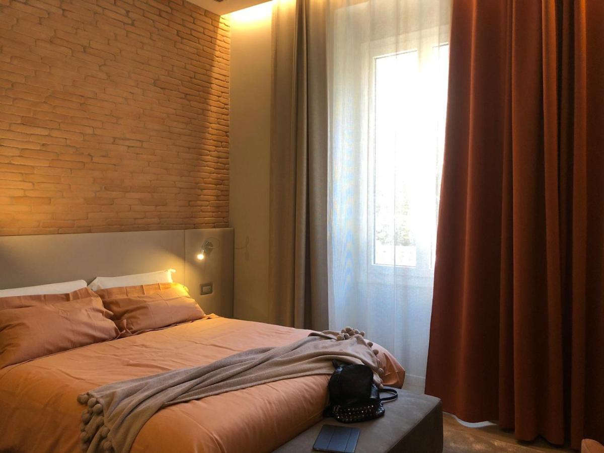 La Linea D'Acqua Hotel Специя Екстериор снимка