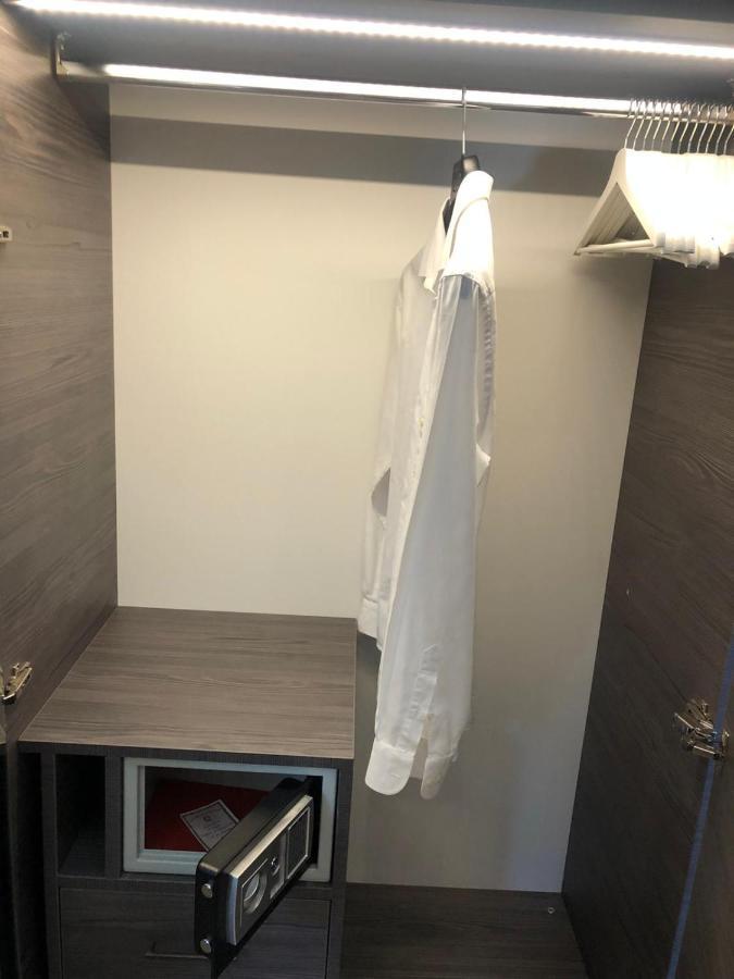 La Linea D'Acqua Hotel Специя Екстериор снимка